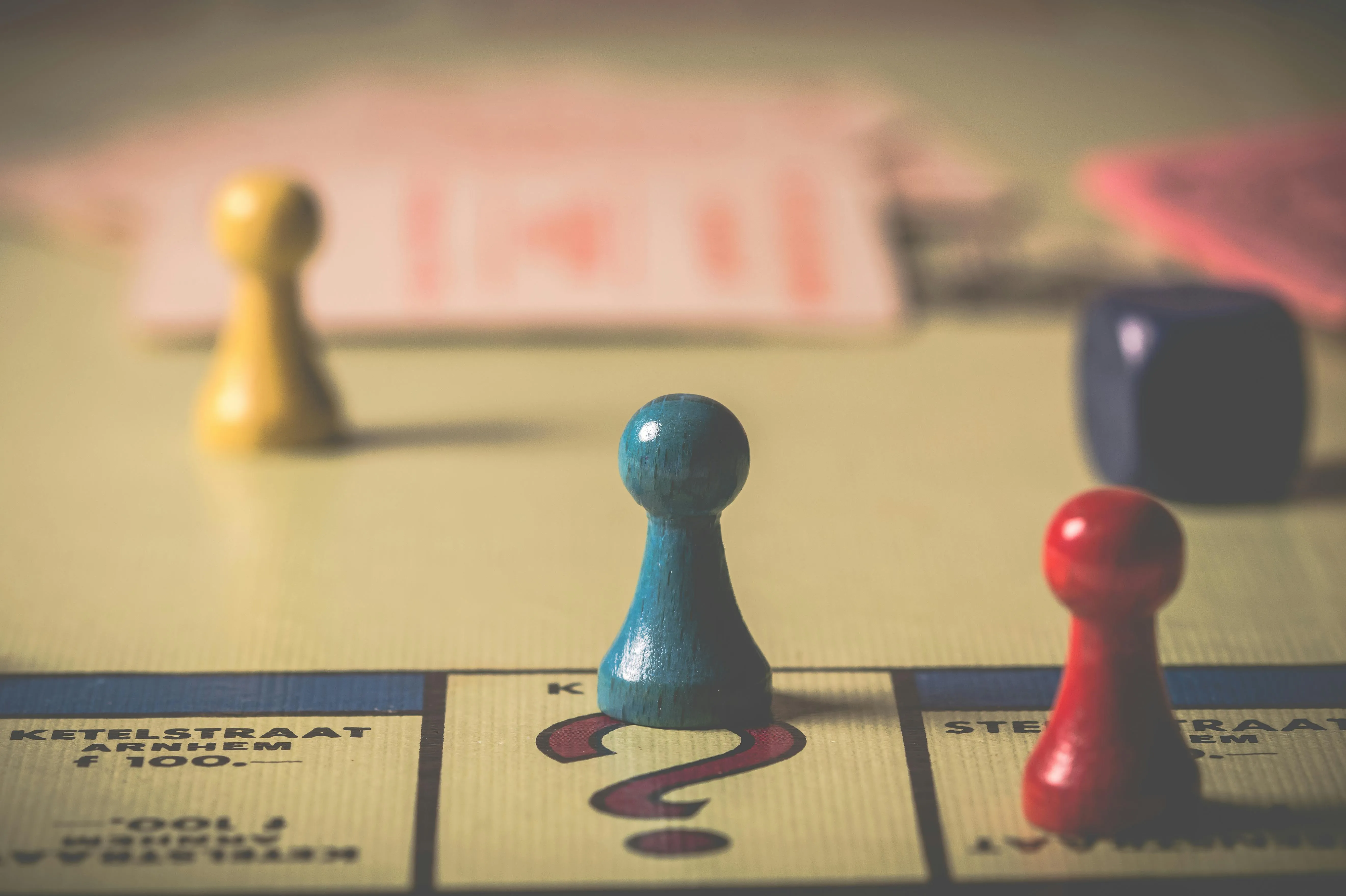 Game pieces in a standoff, two equal partners with no mechanism for breaking the tie